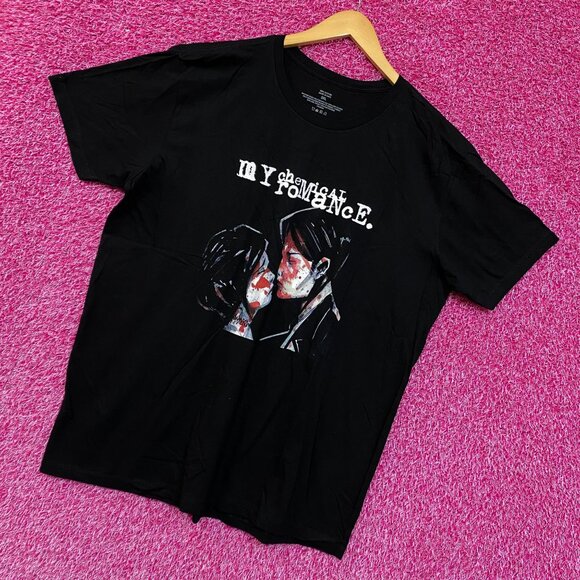 My Chemical Romance Three Cheers for Sweet Revenge Emo Tee 2X - Picture 3 of 4